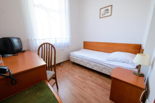 Imagen de la habitación del Hotel Bartis. Foto 9