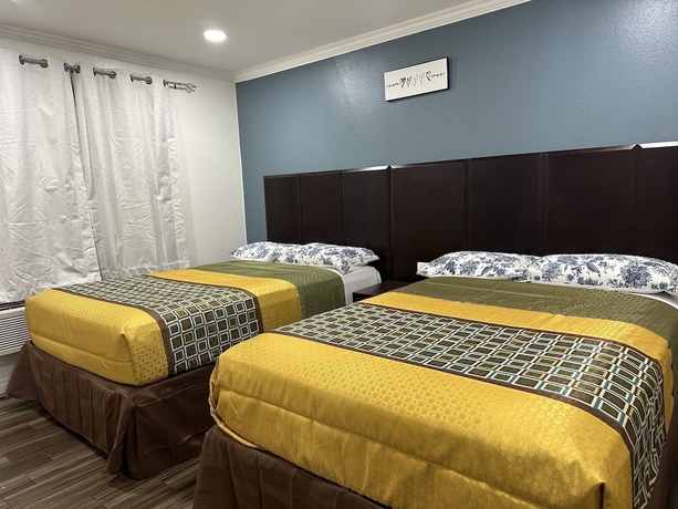 Imagen de la habitación del Hotel Bartlett Motel. Foto 11