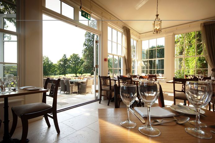 Imagen de los exteriores del Hotel Bartley Lodge. Foto 14