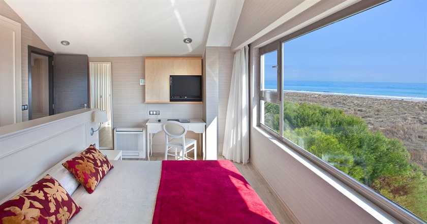 Imagen de la habitación del Hotel Baru. Foto 6