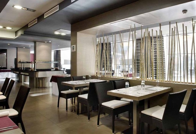 Imagen del bar/restaurante del Hotel Baru. Foto 4