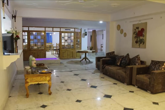 Imagen de los interiores del Hotel Baru La. Foto 20