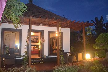 Imagen general del Hotel Baruna Sari Villa. Foto 15