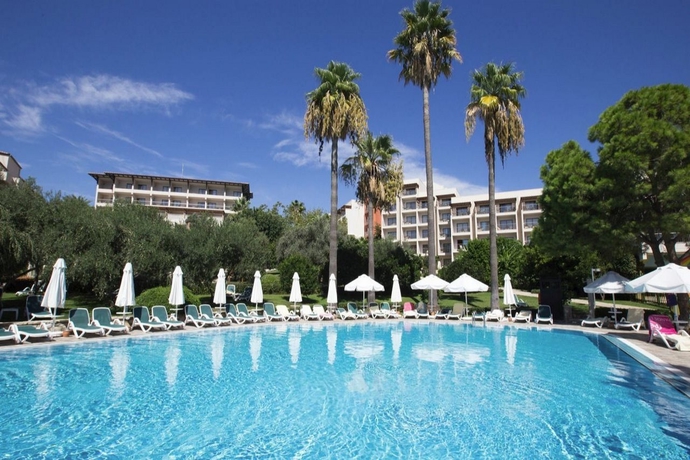 Imagen general del Hotel Barut Hemera. Foto 11