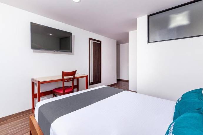 Imagen de la habitación del Hotel Basan Plaza. Foto 9