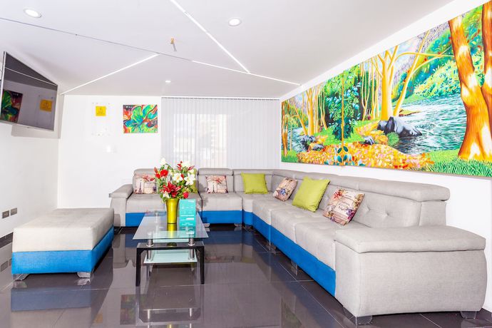 Imagen de los interiores del Hotel Basan Plaza. Foto 19