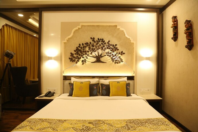 Imagen de la habitación del Hotel Basant Vihar Palace. Foto 26