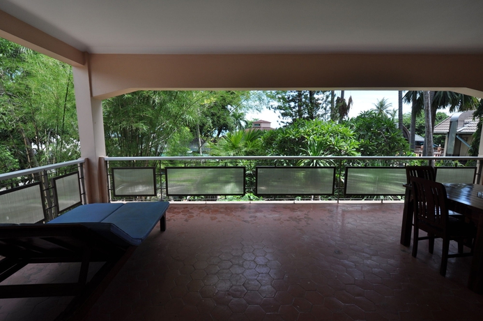 Imagen de la habitación del Hotel Basaya Beach and Resort. Foto 3