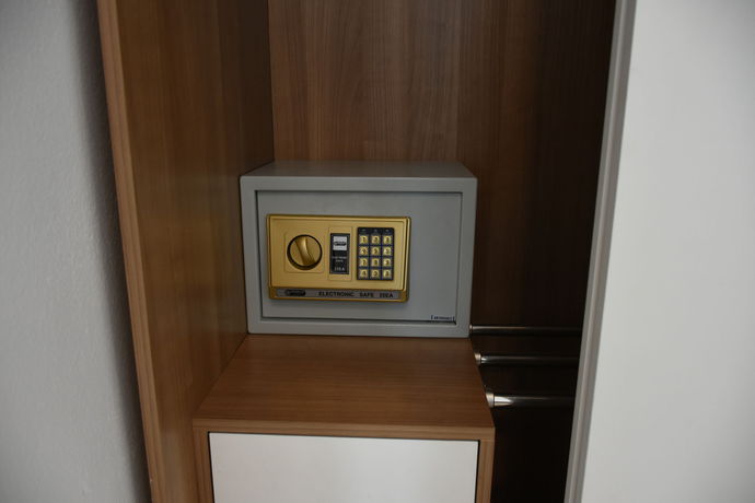 Imagen de la habitación del Hotel Basaya Laemchabang. Foto 2