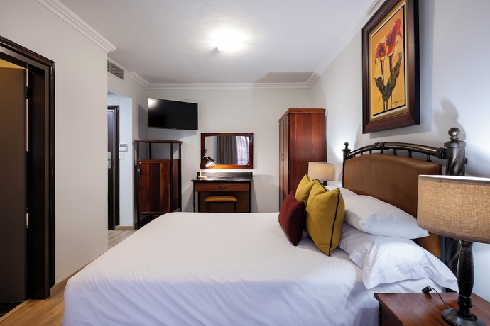 Imagen de la habitación del Hotel Basdenwood. Foto 7