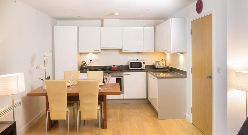 Imagen de la habitación del Hotel Base Apartments, Londres. Foto 13