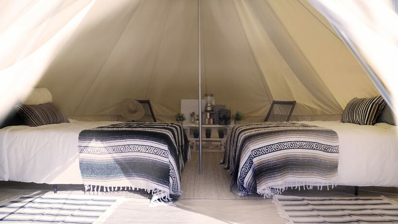 Imagen de la habitación del Hotel Base Camp Pop Up RV and Tent Camping Resort. Foto 17