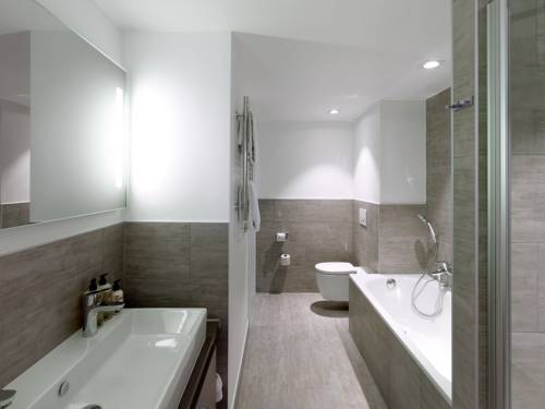 Imagen de la habitación del Hotel Base Nyon. Foto 5