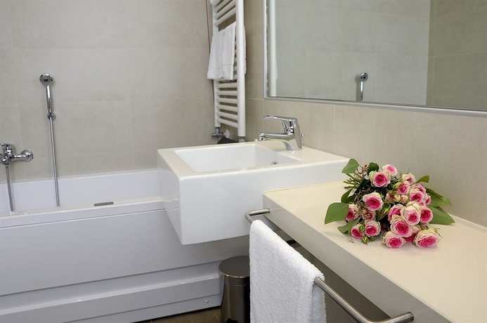 Imagen de la habitación del Hotel Base To Stay. Foto 8