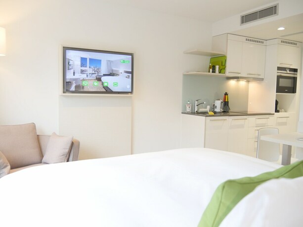 Imagen general del Hotel Base Vevey. Foto 14