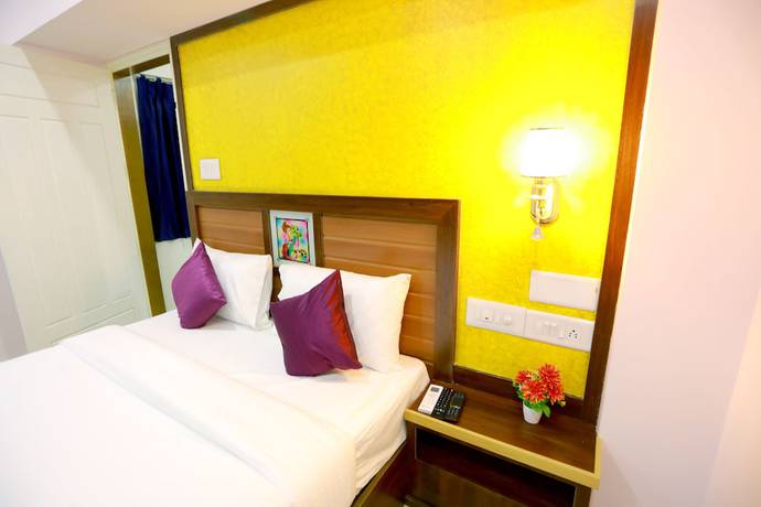 Imagen de la habitación del Hotel Base9 Airport. Foto 14