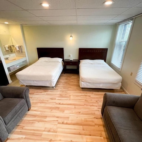 Imagen de la habitación del Hotel Baseball Town Motel. Foto 3