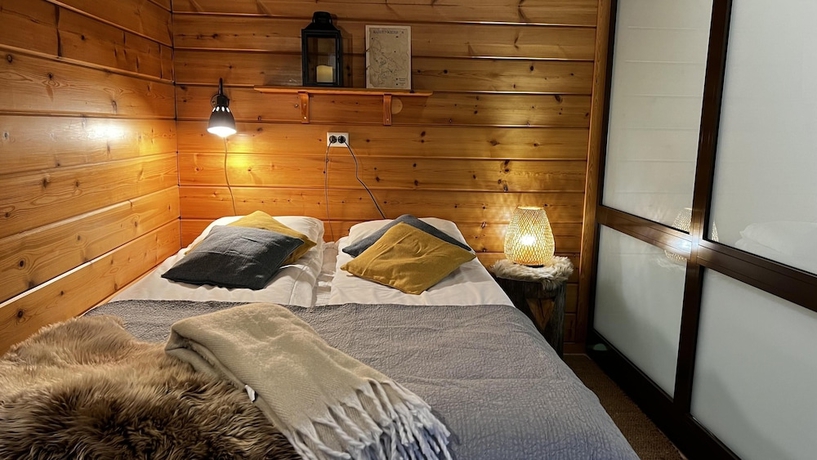 Imagen de la habitación del Hotel Basecamp Oulanka. Foto 15