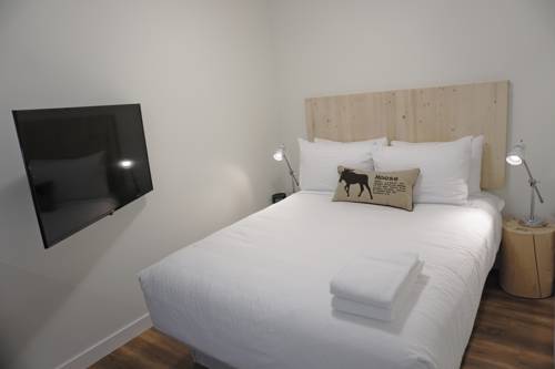 Imagen de la habitación del Hotel Basecamp Resorts Canmore. Foto 3