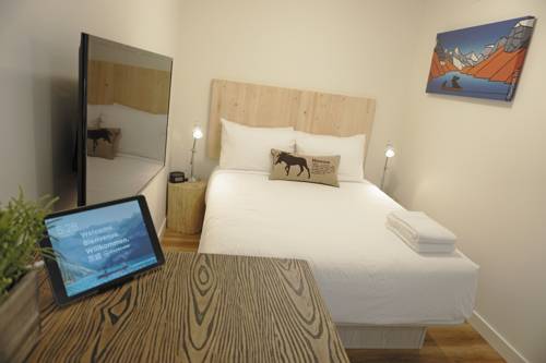 Imagen de la habitación del Hotel Basecamp Resorts Canmore. Foto 16