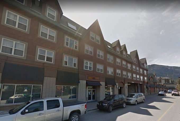 Imagen general del Hotel Basecamp Suites Banff. Foto 3