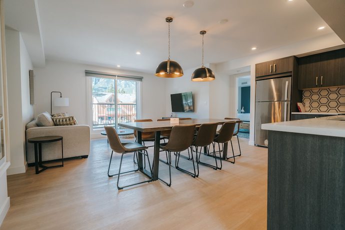 Imagen de la habitación del Hotel Basecamp Suites Canmore. Foto 17
