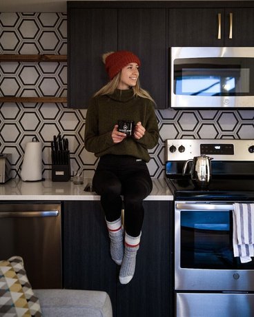 Imagen de la habitación del Hotel Basecamp Suites Canmore. Foto 18