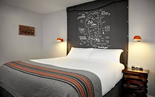 Imagen de la habitación del Hotel Basecamp Tahoe South. Foto 7