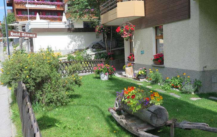 Imagen de los exteriores del Hotel Basecamp, Zermatt . Foto 7