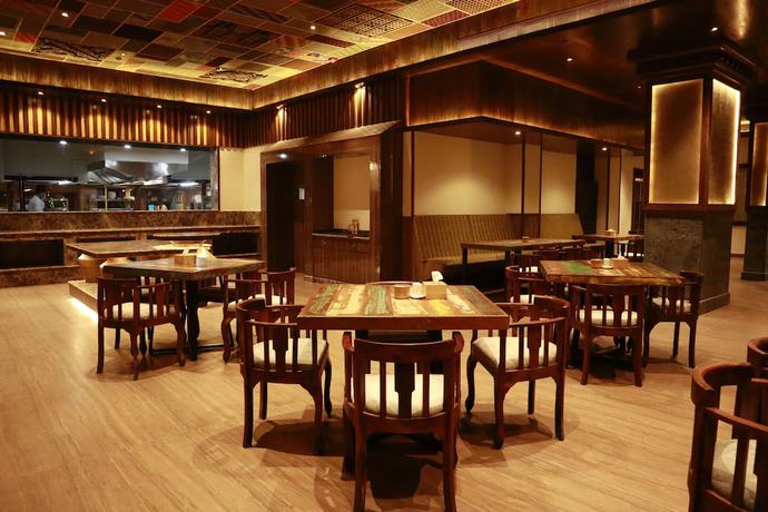 Imagen del bar/restaurante del Hotel Basera Boutique. Foto 9