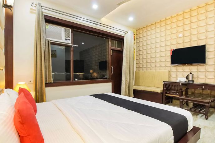 Imagen de la habitación del Hotel Basera, Mathura. Foto 4