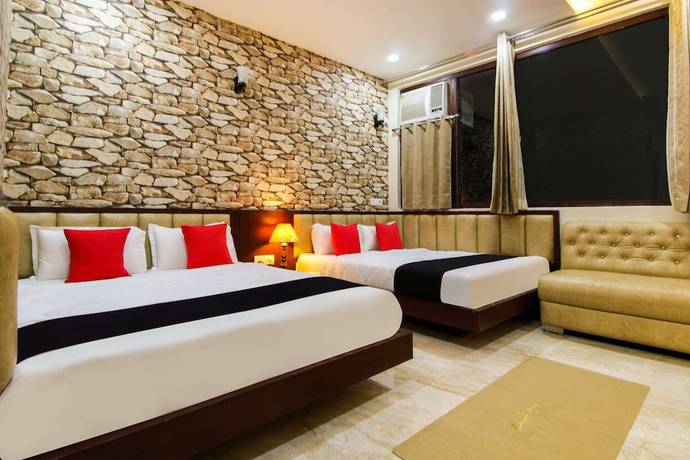 Imagen de la habitación del Hotel Basera, Mathura. Foto 16