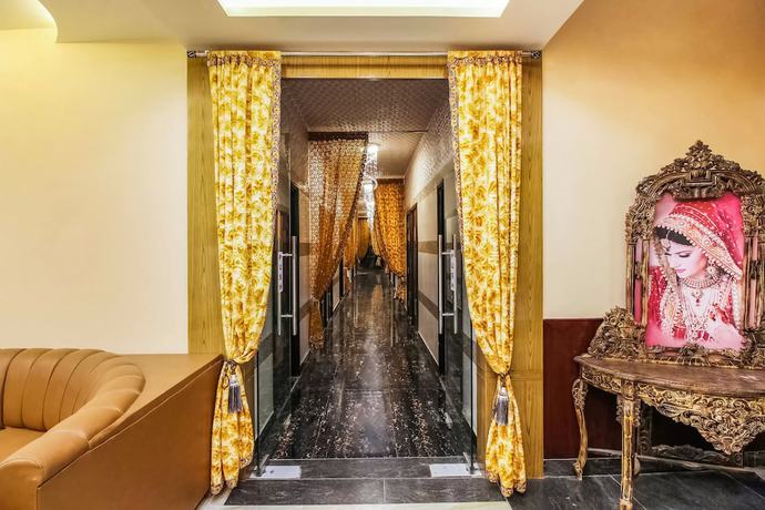 Imagen de los interiores del Hotel Basera, Mathura. Foto 20