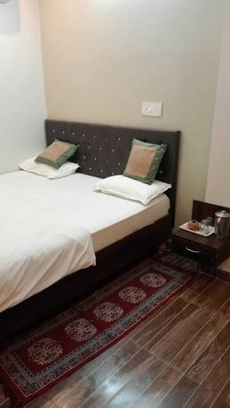 Imagen general del Hotel Basera, Patna. Foto 3