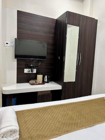 Imagen de la habitación del Hotel Basil Inn. Foto 6