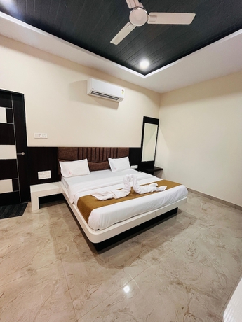 Imagen de la habitación del Hotel Basil Inn. Foto 8
