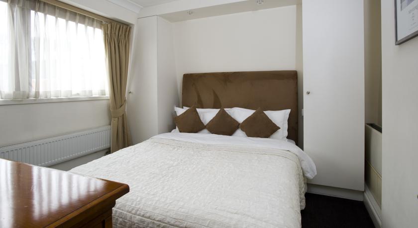 Imagen general del Hotel Basil Street Apartments. Foto 9