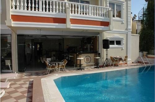 Imagen general del Hotel Basil's Apart Hotel. Foto 10