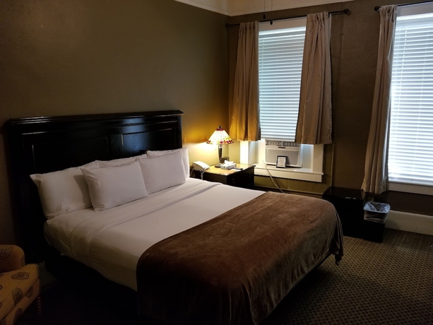 Imagen de la habitación del Hotel Basin Park and Spa. Foto 3
