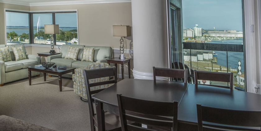 Imagen de los interiores del Hotel Bask At Big Rock Landing, An Ascend Collecti. Foto 16