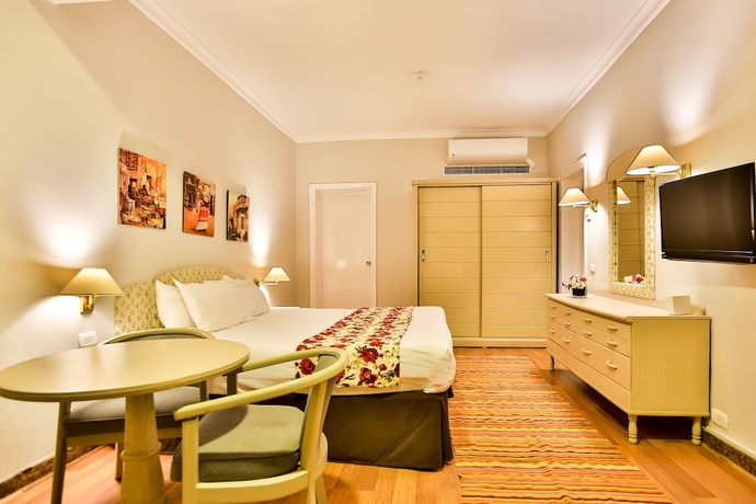Imagen de la habitación del Hotel Basma Executive Club. Foto 9