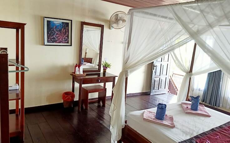 Imagen de la habitación del Hotel Bastianos Bunaken Dive Resort. Foto 20