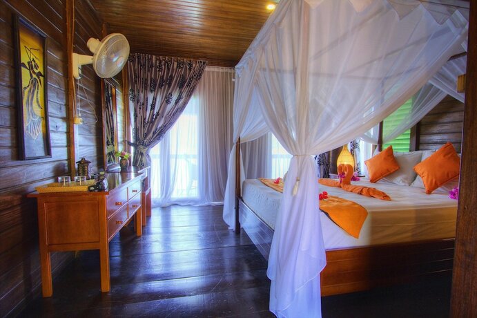 Imagen general del Hotel Bastianos Lembeh Dive Resort. Foto 7