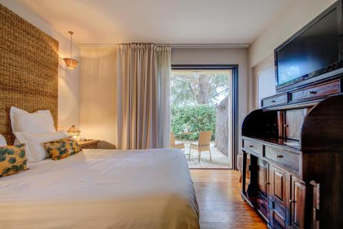 Imagen de la habitación del Hotel Bastide De Lourmarin. Foto 15