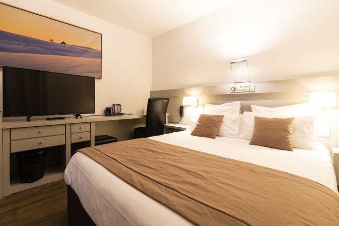 Imagen de la habitación del Hotel Bastide. Foto 8