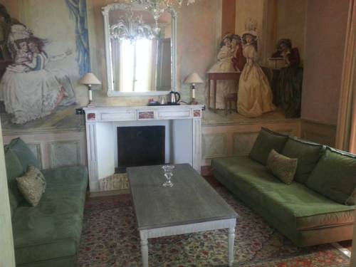 Imagen de la habitación del Hotel Bastide Relais Magdeleine. Foto 4