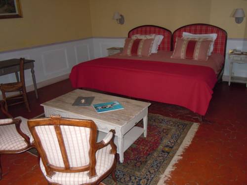 Imagen de la habitación del Hotel Bastide Relais Magdeleine. Foto 7