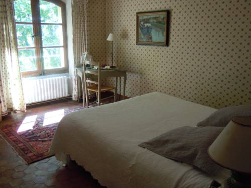 Imagen de la habitación del Hotel Bastide Relais Magdeleine. Foto 15