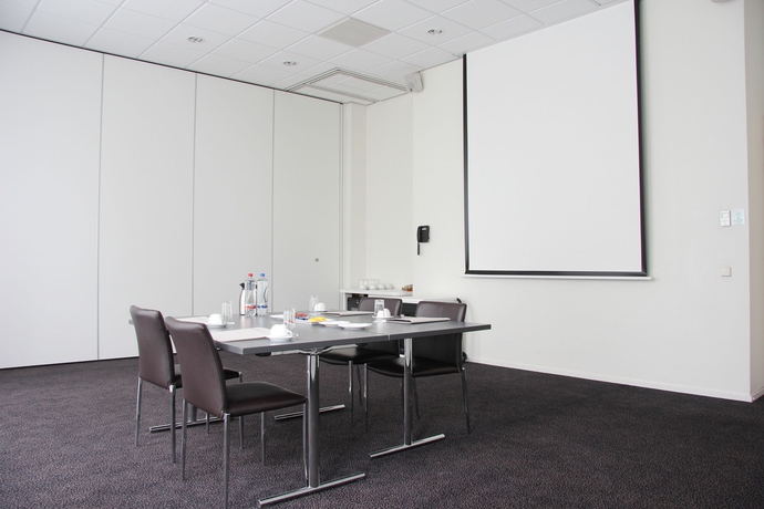 Imagen de los interiores del Hotel Bastion Almere. Foto 10