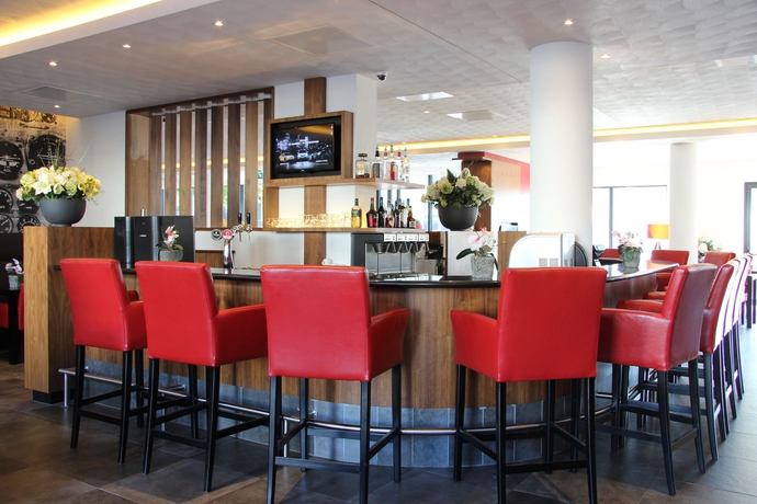 Imagen del bar/restaurante del Hotel Bastion Amsterdam Airport. Foto 9